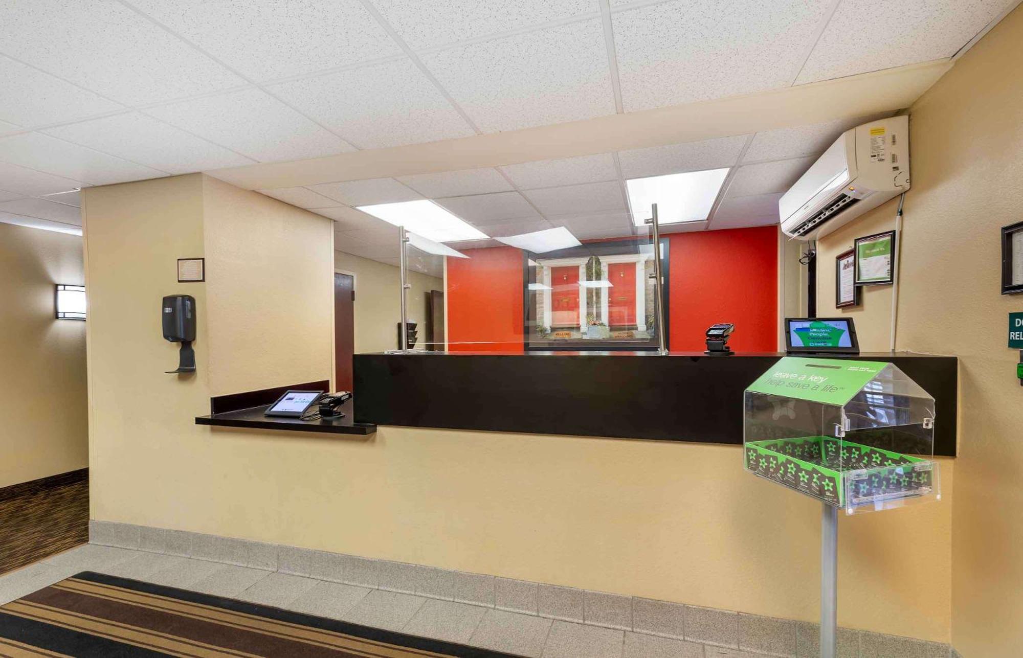 Extended Stay America Suites - Akron - Copley - East Экстерьер фото